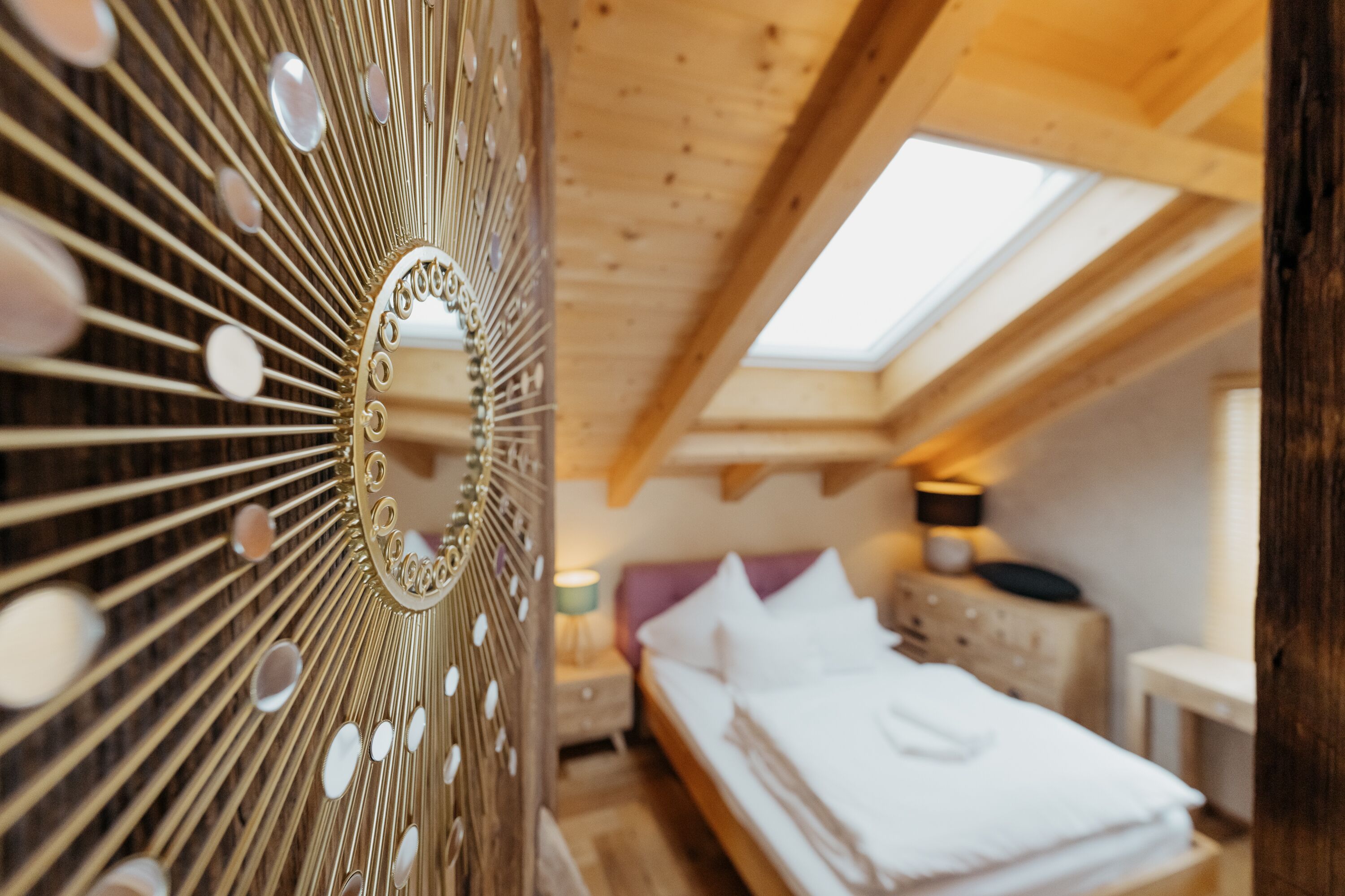 6 chambres, fer et planche à repasser, Wi-Fi gratuit, draps fournis