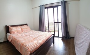 3 bedrooms, laptop workspace, free WiFi - 523 Bristle Ridge (Baguio)