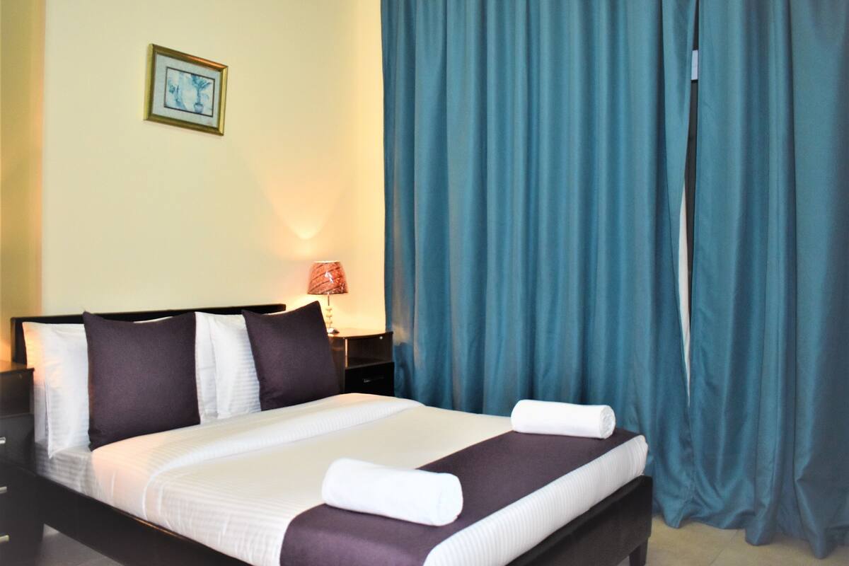 1 bedroom, free WiFi, bed sheets