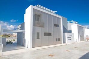 Exterior - Villa Aimee, Contemporary 3BDR Protaras Villa with Pool, Close to The Beach (Protaras)