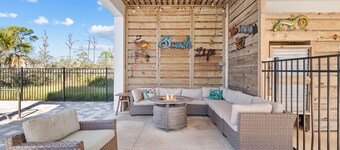 Wine Down: Cozy 4 Bedroom North Cape Home- Great Pool Area and is Pet Friendly!