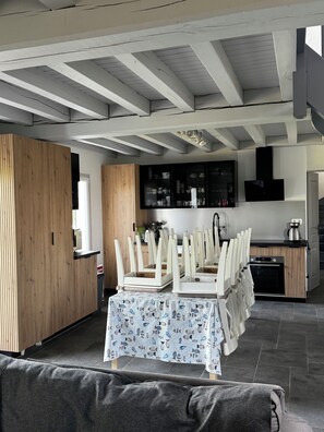 Interior - Modern family house with terrace and sea views (Le Palais)