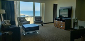 TV, DVD player