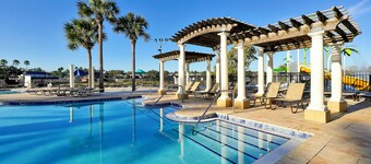 Residenza cittadina aggiornata, vicino alla club house, approvata da Topolino!