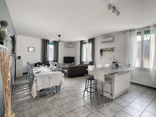 Lumineux appartement 100m2 en Provence avec terrasse