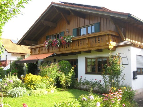 Gemütliche Ferienwohnung im Pfaffenwinkel zwischen München u. Garmisch