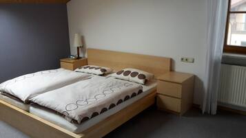 2 bedrooms, free WiFi, bed sheets