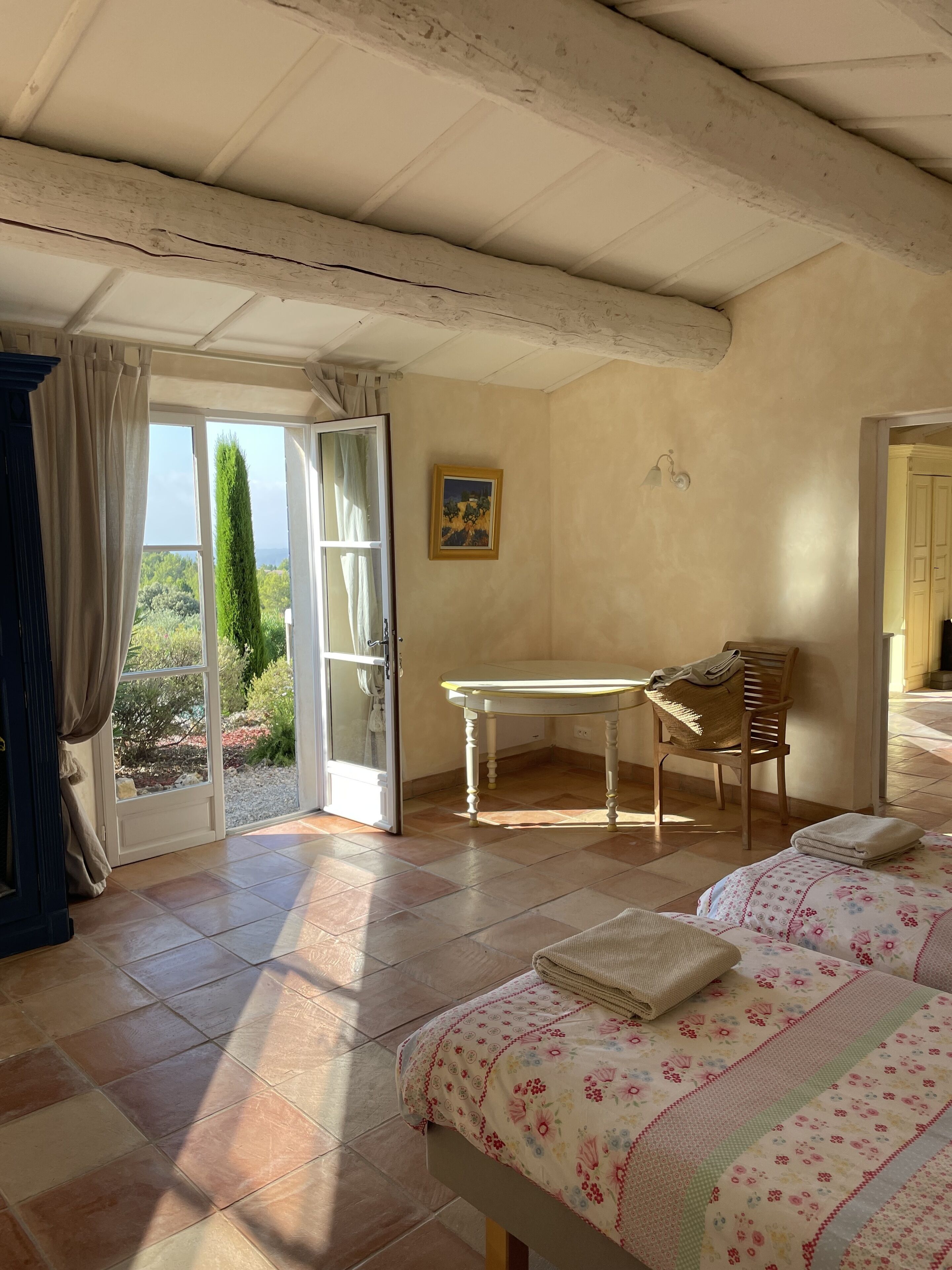 5 chambres, bureau, fer et planche à repasser, Wi-Fi gratuit