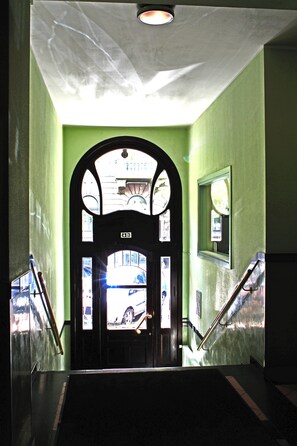 Interior - Studio  in Vintage style 50 m2 with sauna , 5 min from Old Town (Riga)