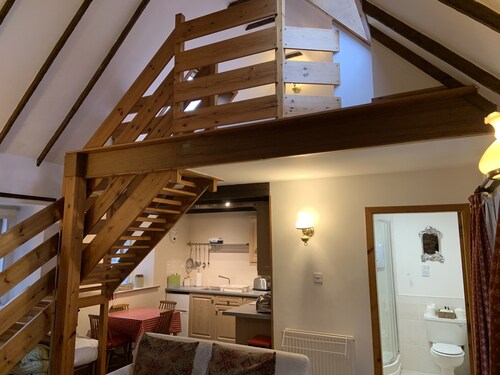 Barn Apartment within 10 min drive of historic Stirling