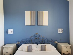 3 chambres, fer et planche à repasser, lit parapluie, Wi-Fi gratuit