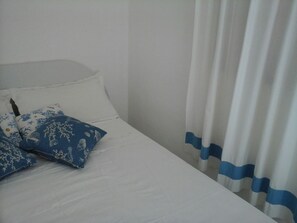 3 bedrooms, iron/ironing board