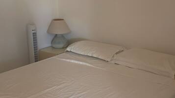 3 slaapkamers, een strijkplank/strijkijzer