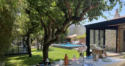 character house with private garden and swimming pool parking