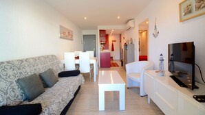 Living area - ROCAMAURA I A 1-2 (Estartit)