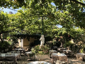 Ristorazione all'aperto