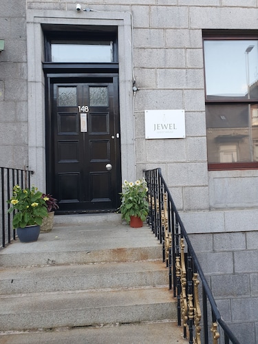 Jewel Guest House