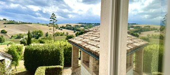 S214 - Sirolo, three-room apartment with garden in a quiet area