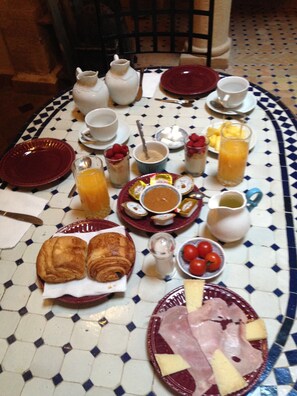 Repas de petit déjeuner
