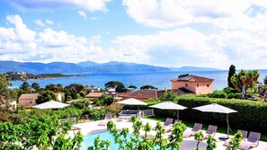 Suite, 2 Bedrooms, Balcony, Sea View | Terrace/patio