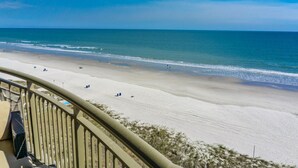 A beach with a clear view of the ocean and a sandy shore. - MVG 909 Oceanfront NEW UPDATES (North Myrtle Beach)