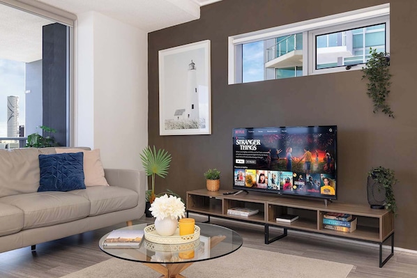 Tv, Netflix, streamingtjänster och kontor
