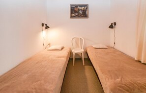 3 bedrooms, travel cot, free WiFi