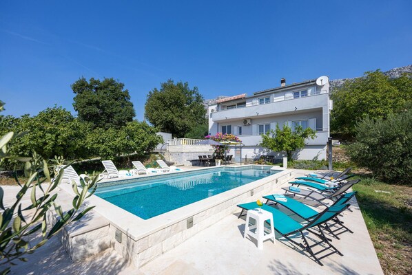 Piscina