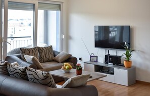 Smart TV - Pet friendly apartment in Podstrana (Podstrana)