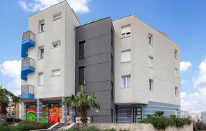 Exterior - Stunning apartment in Podstrana (Podstrana)