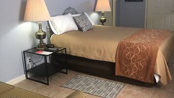 1 chambre, fer et planche à repasser, Wi-Fi gratuit, draps fournis