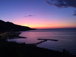 Beach/ocean view - l'ensoleillée (Menton)