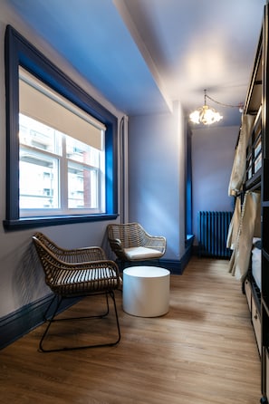 Coffres-forts dans les chambres, rideaux occultants