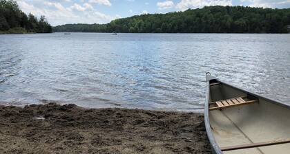 Cozy 3 bedroom condo 2.5 miles to Mount Snow