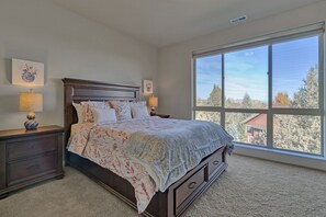 3 Schlafzimmer, Bügeleisen/Bügelbrett, kostenloses WLAN, Bettwäsche