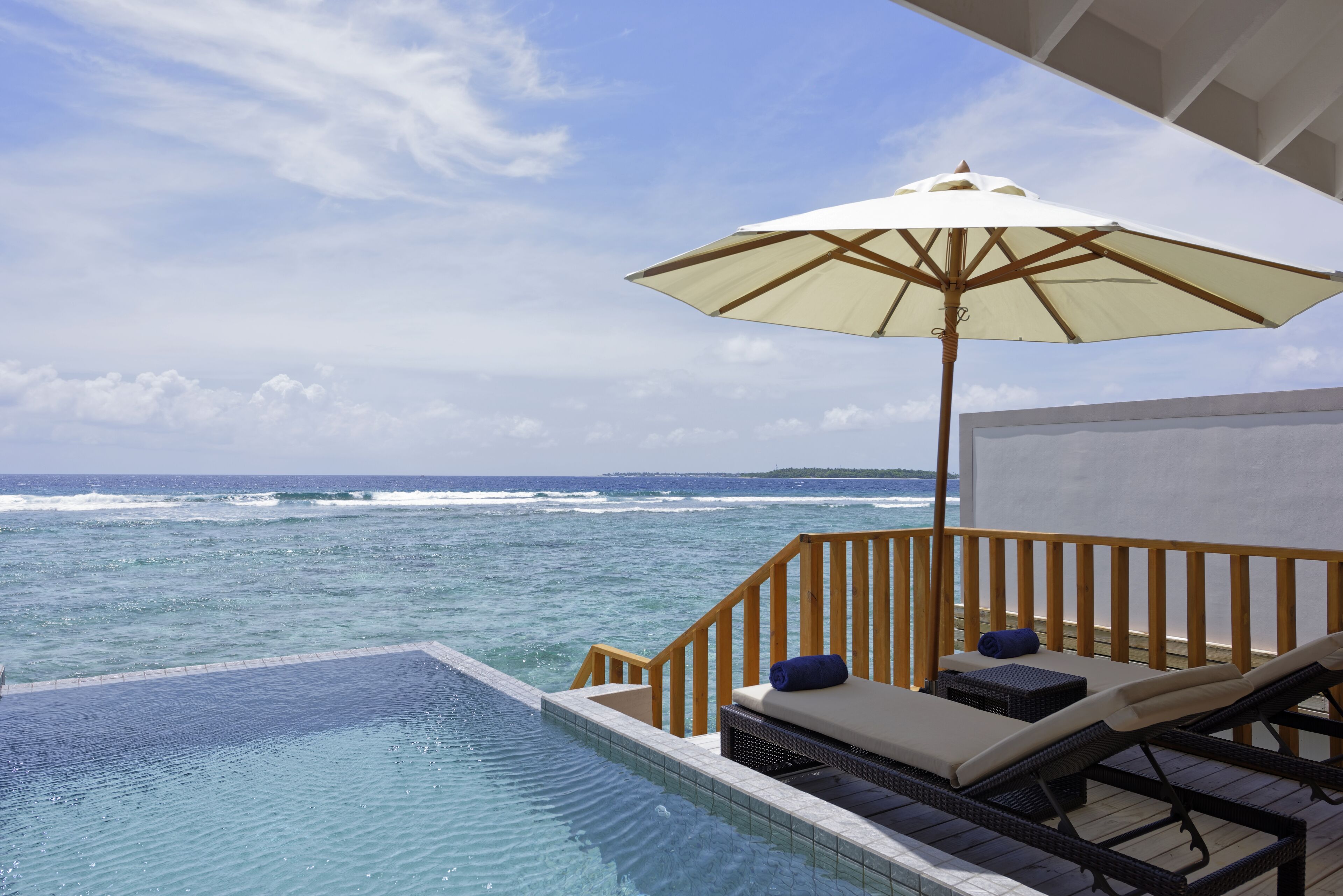 Ocean Pool Villa | Private pool