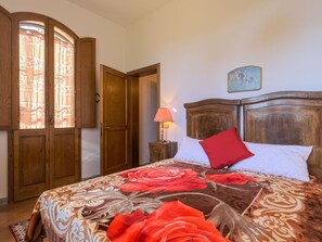 3 Schlafzimmer, Reisekinderbett, kostenloses WLAN