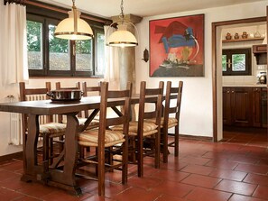 Dining - Nice apartment in villa for 4 people with pool, WIFI, TV and terrace (Colle Di Val D'elsa)