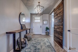 Interior - Parking galore, quiet & bonus- electrical RV hookup! (Saint George)