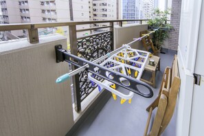 公寓 (Nestle Tokyo Deluxe Akihabara 03) | 阳台