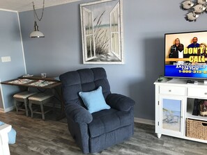 Smart TV, DVD player