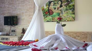 2 bedrooms, desk, iron/ironing board, free WiFi