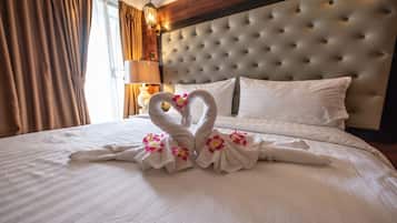 ตู้นิรภัยในห้องพัก, ผ้าม่านกันแสง, Wi-Fi ฟรี