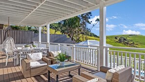 Outdoor dining - The Sands at Gerroa, South Coast (Gerroa)