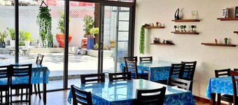 S79 Anh Duc Hotel 2