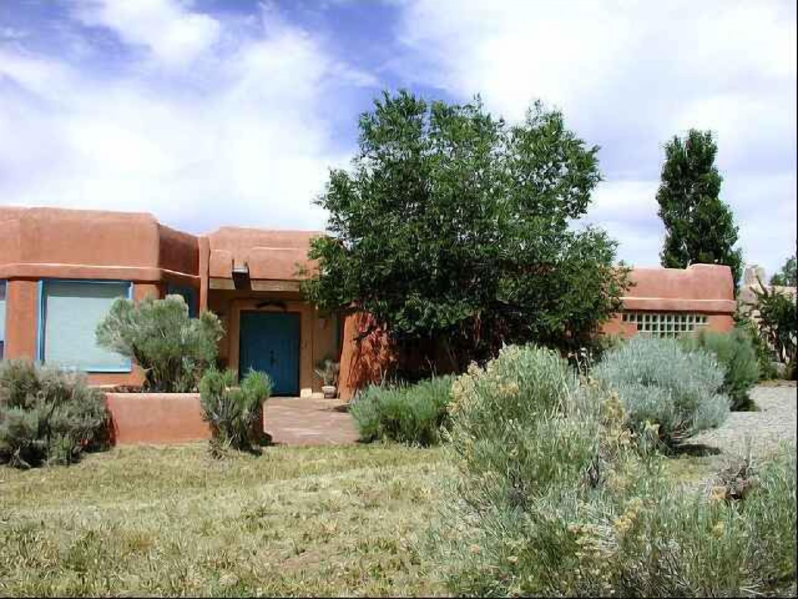 Dreamcatcher - mountain views fireplace hot tub wi-fi Clubhouse pool/tennis
