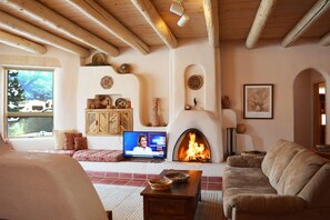 Fireplace, DVD player