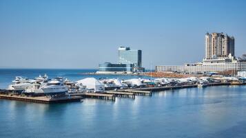 Quarto quádruplo superluxo | Vista para praia/oceano