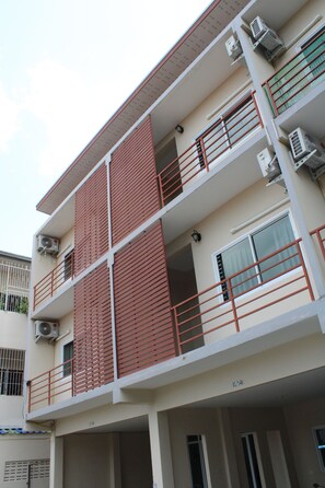 Exterior - OYO 698 Pattaya City (Pattaya)