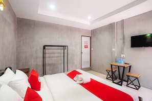 Desk, free WiFi, bed sheets